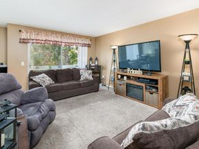 4241 Mesa Vista Way 4, Oceanside CA 92057