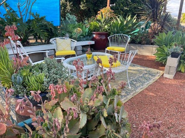 3685 Vista Campana N 16, Oceanside CA 92057