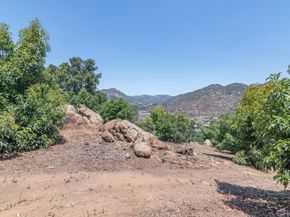 3137 E Valley Parkway, Escondido CA 92027