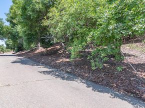 3137 E Valley Parkway, Escondido CA 92027