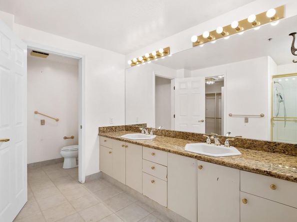 3890 Nobel Drive 1706, San Diego CA 92122
