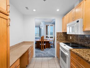 3890 Nobel Drive 1706, San Diego CA 92122