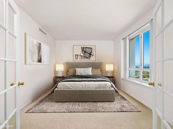 3890 Nobel Drive 1706, San Diego CA 92122