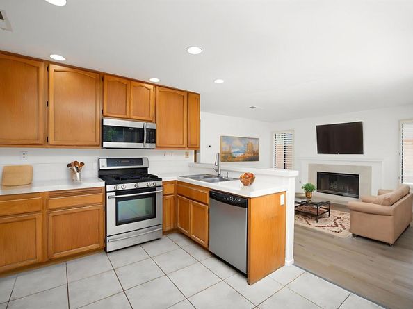 1307 Calle Ultimo, Oceanside CA 92056