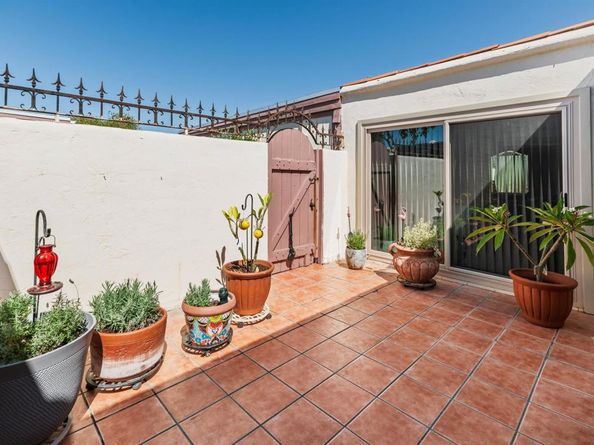 3621 Vista Campana S 64, Oceanside CA 92057