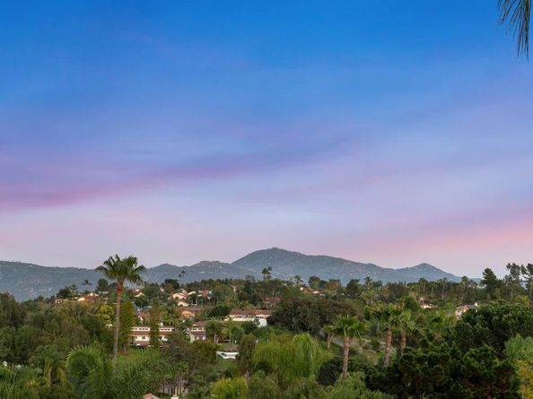 2034 Ridgecrest Place, Escondido CA 92029