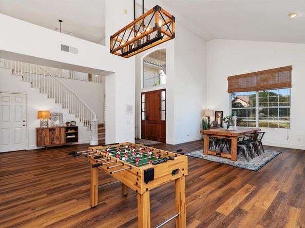 2034 Ridgecrest Place, Escondido CA 92029