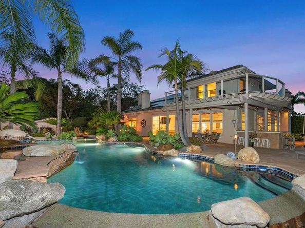 2034 Ridgecrest Place, Escondido CA 92029
