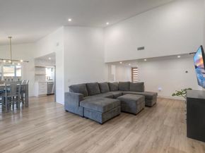 16955 Vinaruz Place, San Diego CA 92128