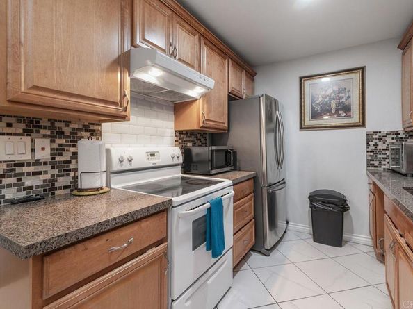 2340 Hosp Way 120, Carlsbad CA 92008