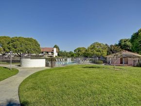 3115 Avenida Topanga, Carlsbad CA 92009