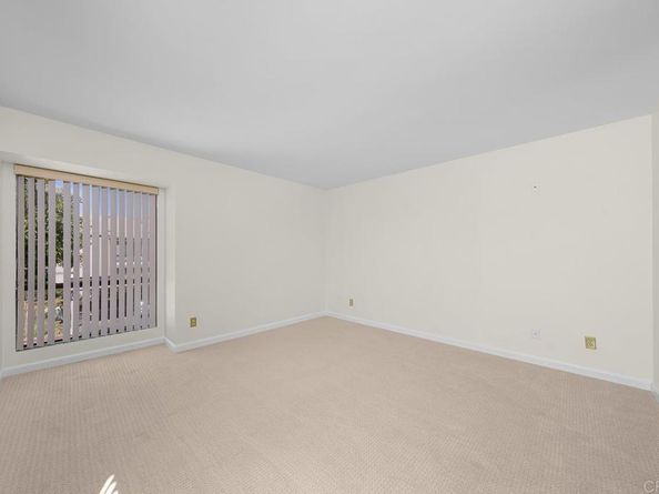 9130 Gramercy Dr 403, San Diego CA 92123