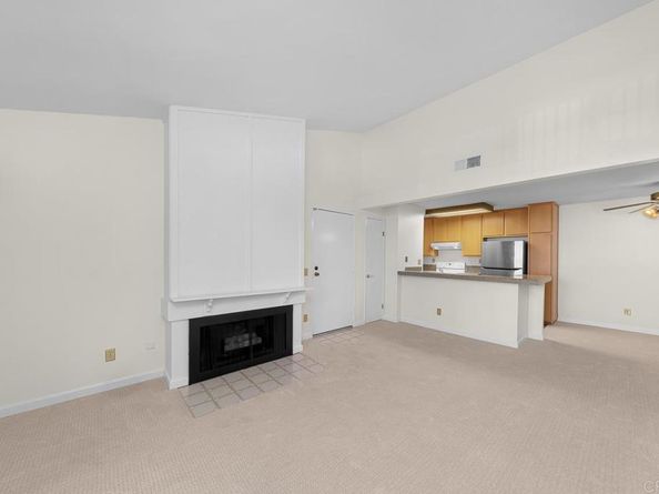 9130 Gramercy Dr 403, San Diego CA 92123