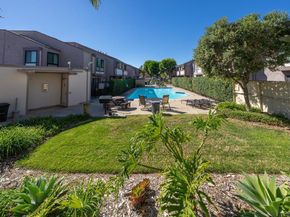 9130 Gramercy Dr 403, San Diego CA 92123