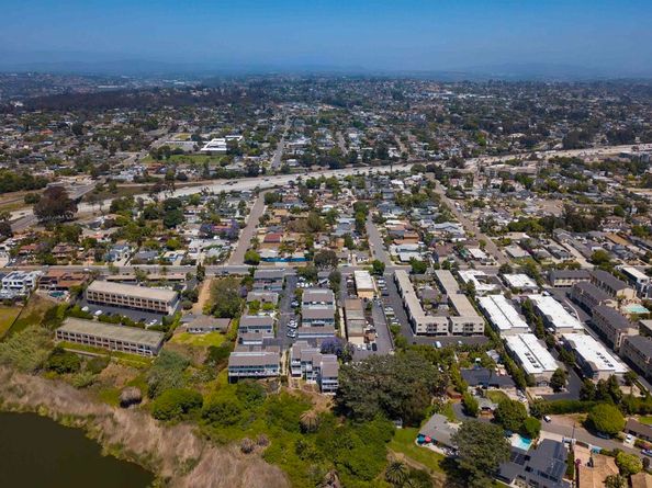 2535 Jefferson Street 10, Carlsbad CA 92008