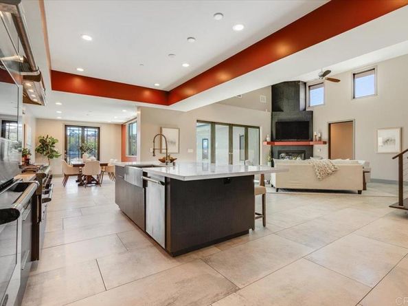 5382 Willman Way, Fallbrook CA 92028