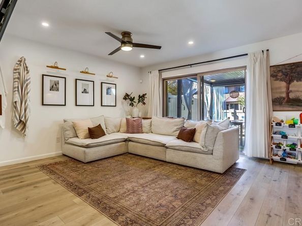 228 Crestview Glen, Escondido CA 92026