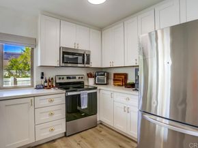 228 Crestview Glen, Escondido CA 92026