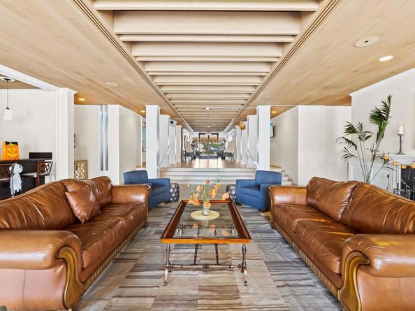 1801 Diamond St 3108, San Diego CA 92109