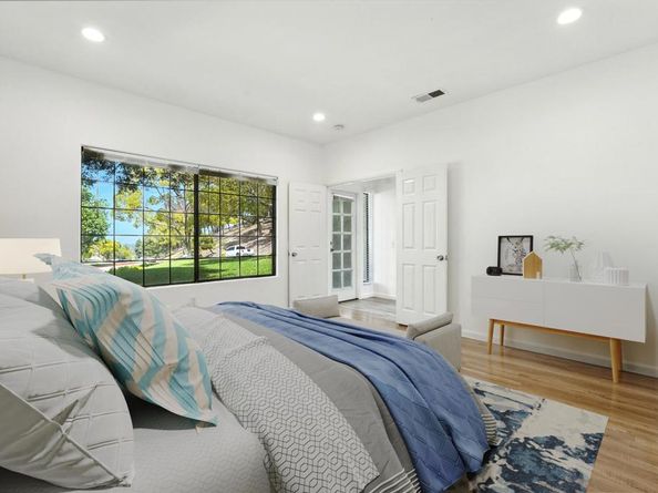 16244 Avenida Venusto A, San Diego CA 92128