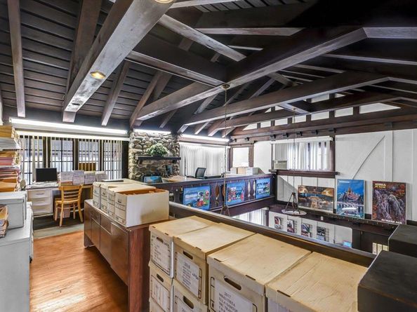 226 S Rampart Boulevard, Los Angeles CA 90057