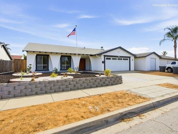 1711 Oak Hill Dr, Escondido CA 92027