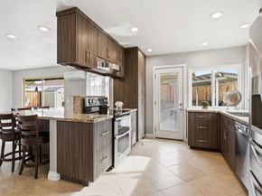 1711 Oak Hill Dr, Escondido CA 92027