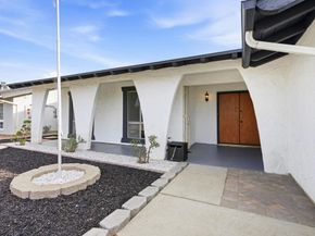 1711 Oak Hill Dr, Escondido CA 92027