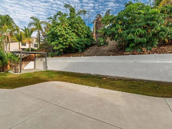 5010 Palmera Drive, Oceanside CA 92056