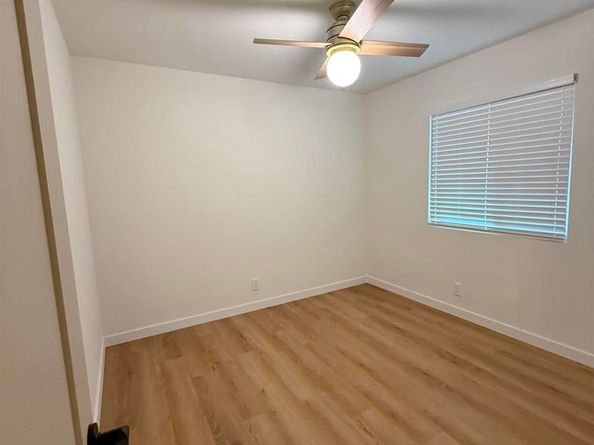 10296 Baroness Avenue, San Diego CA 92126