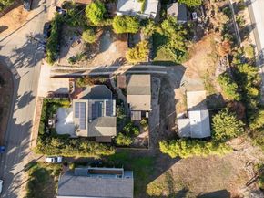 697 Ocean View Avenue, Encinitas CA 92024