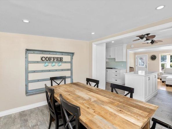 697 Ocean View Avenue, Encinitas CA 92024