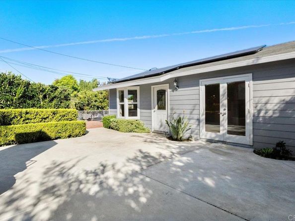 697 Ocean View Avenue, Encinitas CA 92024