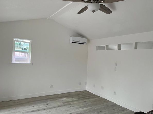 697 Ocean View Avenue, Encinitas CA 92024