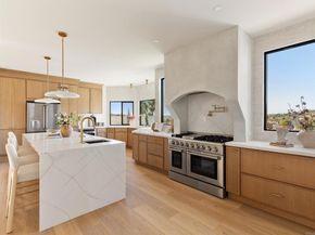 3010 Cadencia Street, Carlsbad CA 92009