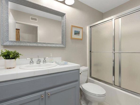 839 Skysail Ave, Carlsbad CA 92011
