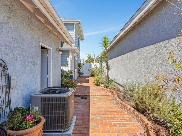 839 Skysail Ave, Carlsbad CA 92011