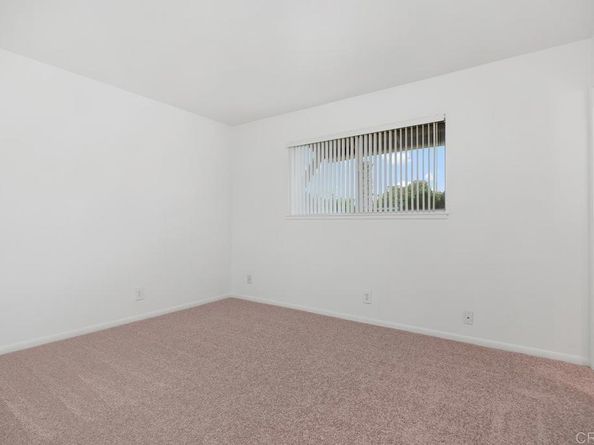 534 Luna, Oceanside CA 92057