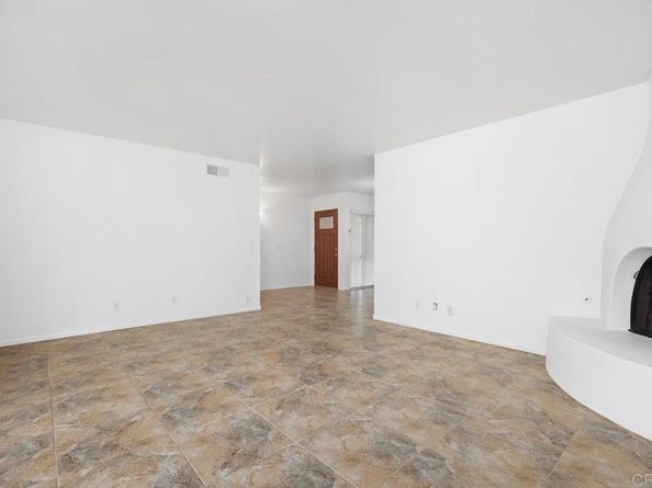534 Luna, Oceanside CA 92057