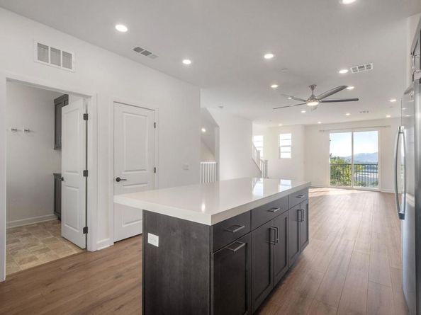 1222 Sunrise 104, San Marcos CA 92078