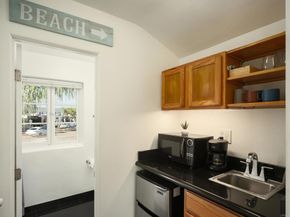 1303 15 Cave Street, La Jolla CA 92037