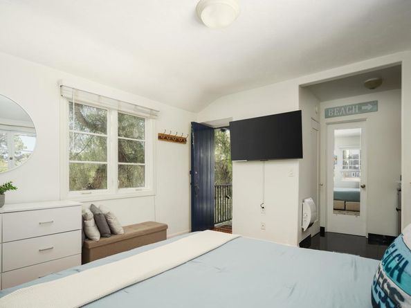 1303 15 Cave Street, La Jolla CA 92037