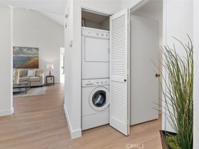 4045 Carmel View 88, San Diego CA 92130