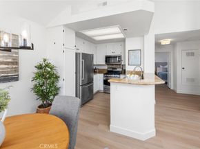 4045 Carmel View 88, San Diego CA 92130