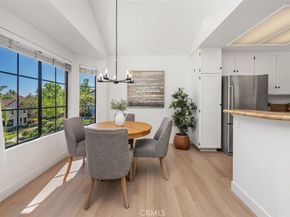 4045 Carmel View 88, San Diego CA 92130