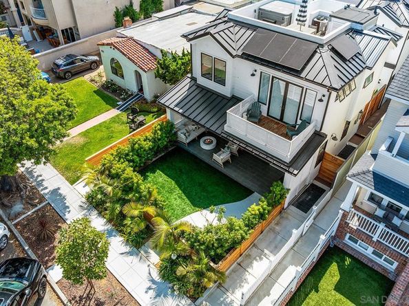 924 D Avenue, Coronado CA 92118