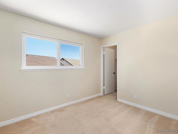 8761 Menkar Rd, San Diego CA 92126