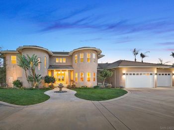 836 Camelot Pkwy