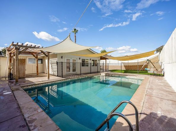 13553 Carriage Rd, Poway CA 92064