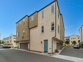 5502 Sandcliff Lane